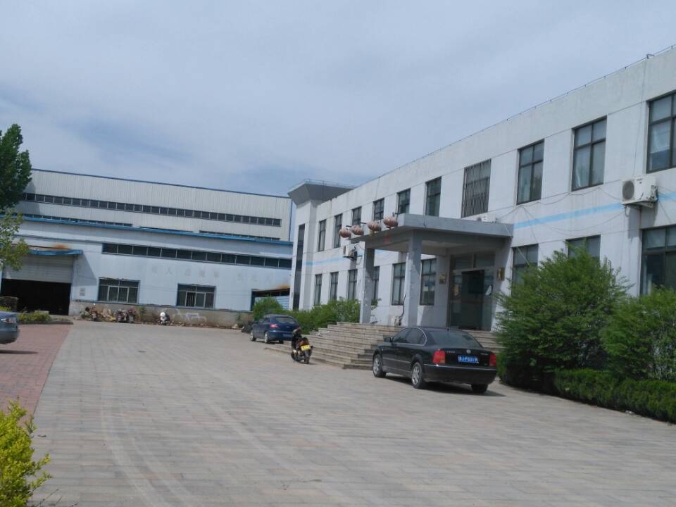 側(cè)孔機是板式家具生產(chǎn)好幫手