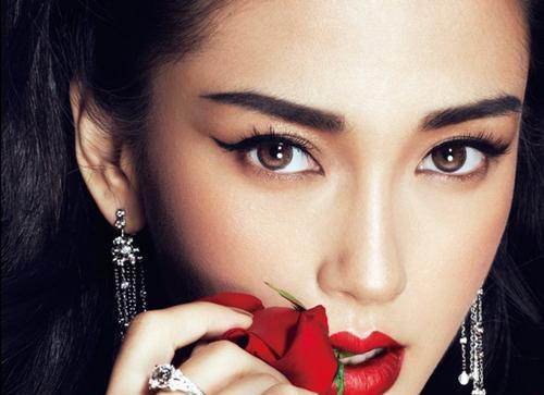 妮薇雅短期美容化妝培訓(xùn)學(xué)校*化妝師周末班