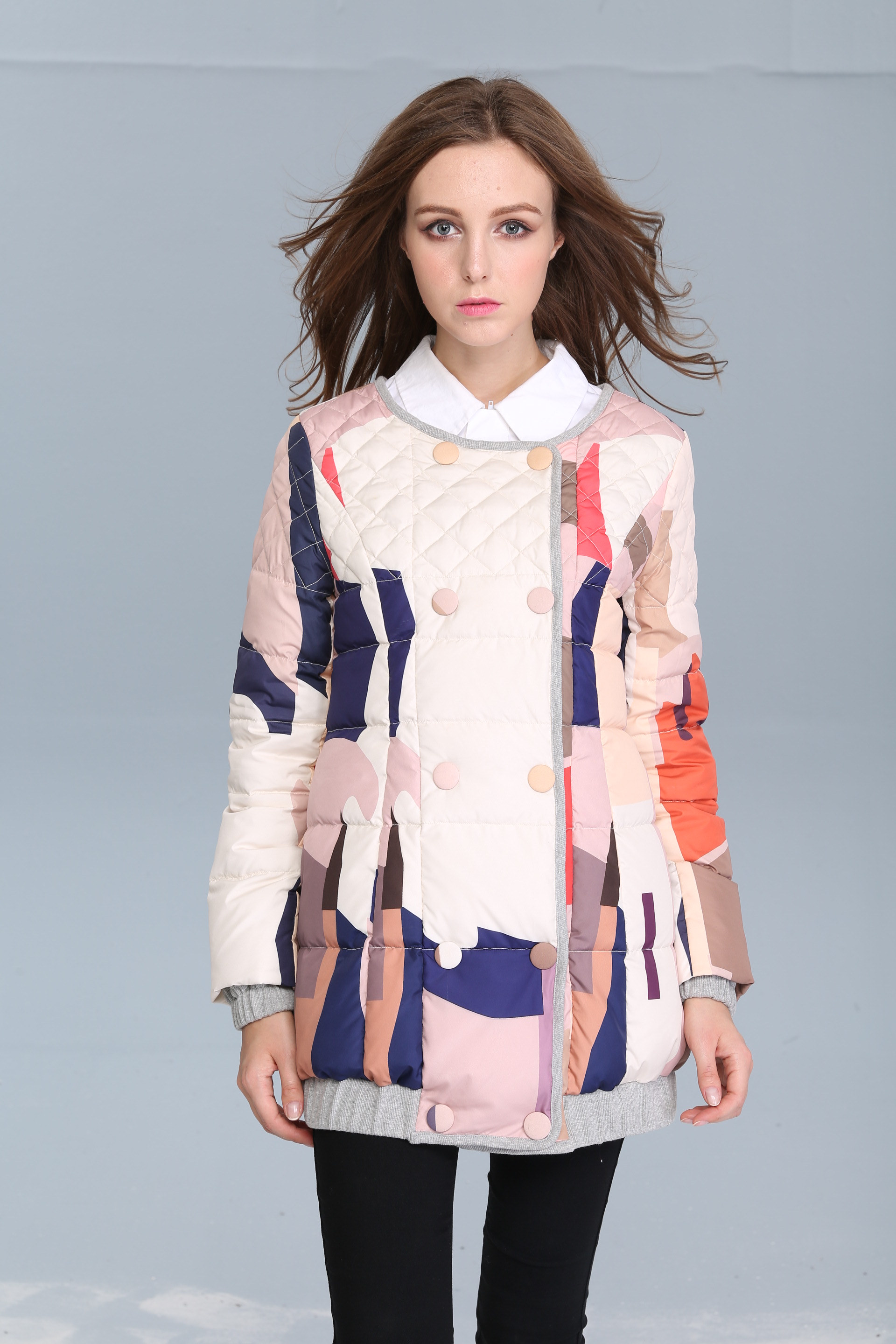 羽絨服批發(fā)圖片