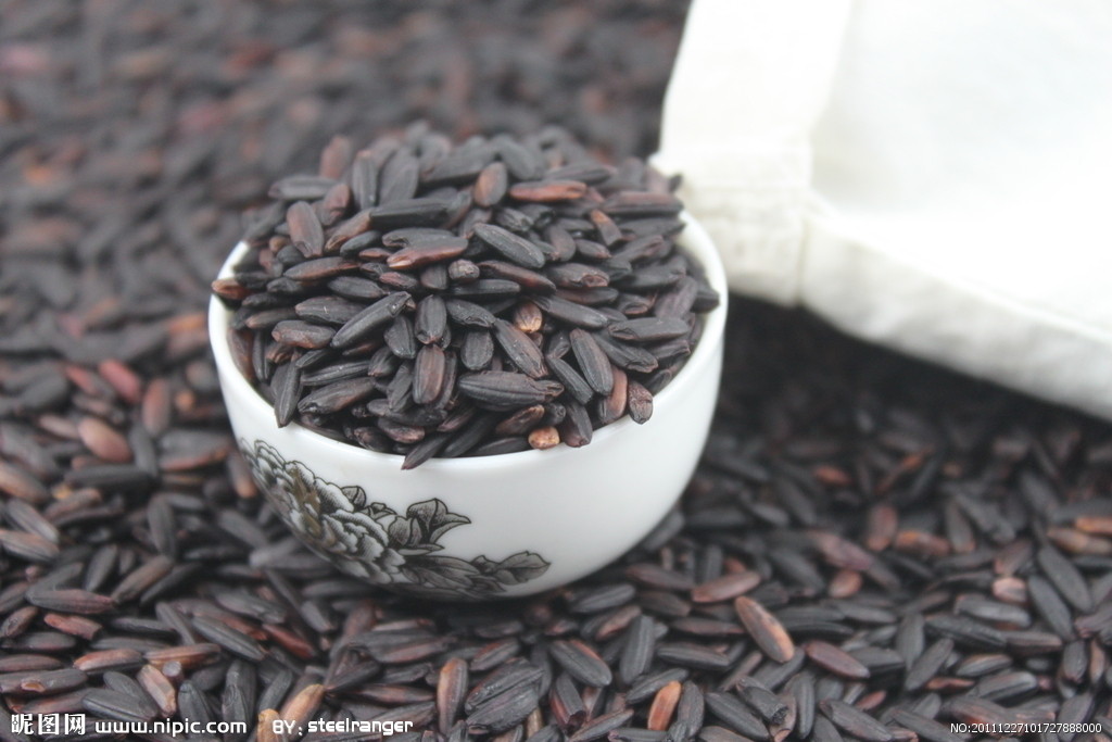 黑米、熟黑米、烘焙黑米廠價(jià)批發(fā)供應(yīng)、現(xiàn)磨五谷黑米豆?jié){供應(yīng)商、8元