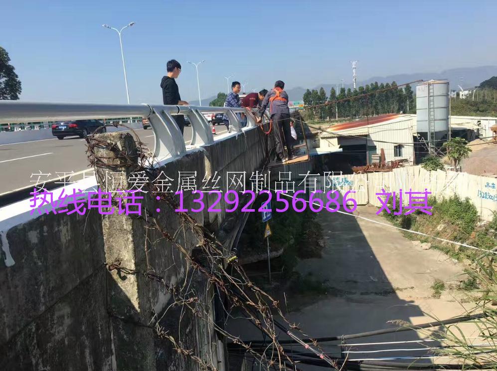 達(dá)州空調(diào)機(jī)組聲屏障 達(dá)州公路隔音圖片/達(dá)州空調(diào)機(jī)組聲屏障 達(dá)州公路隔音樣板圖 (4)