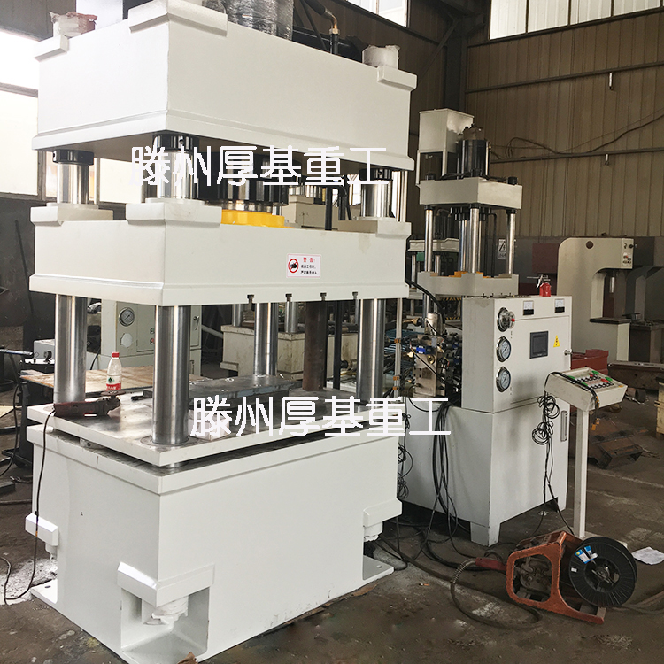 液壓機(jī)圖片/液壓機(jī)樣板圖 (2)