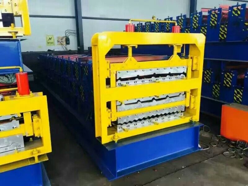 840/850/900三層壓瓦機(jī)   河北泊頭市盛威壓瓦機(jī)  專(zhuān)業(yè)生產(chǎn)彩鋼瓦設(shè)備的廠家