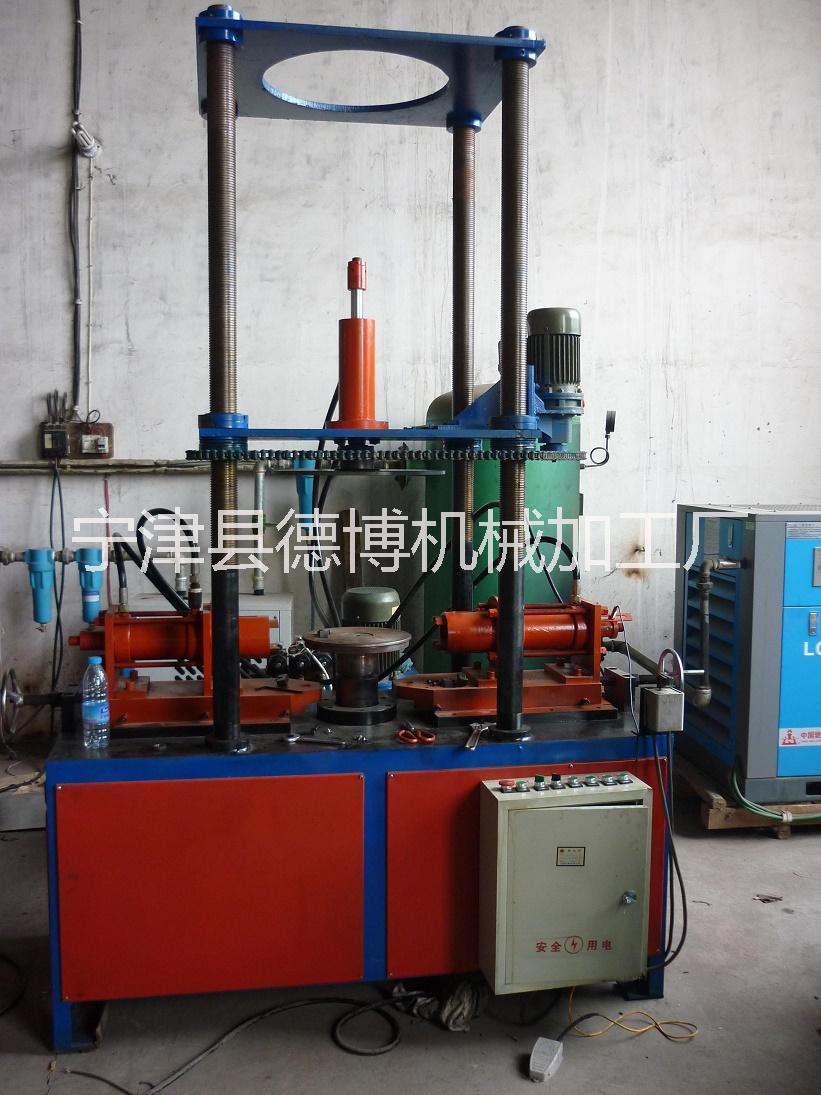 金屬制桶設(shè)備鋼桶中速封口卷邊機圖片/金屬制桶設(shè)備鋼桶中速封口卷邊機樣板圖 (4)