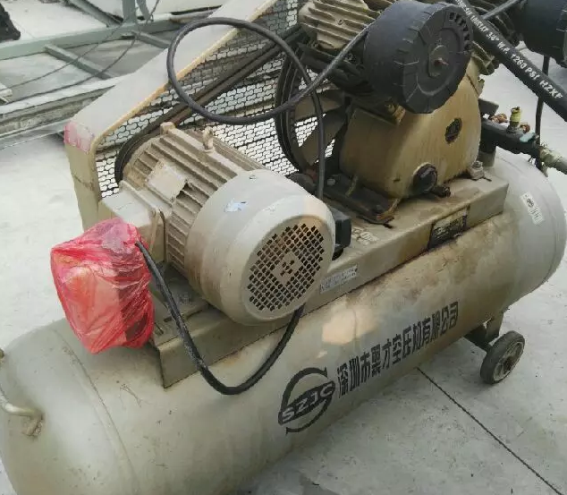 深圳二手空壓機回收廠家 深圳二手空壓機轉(zhuǎn)讓電話 深圳空壓機回收供應(yīng)商 專業(yè)上門回收二手空壓機