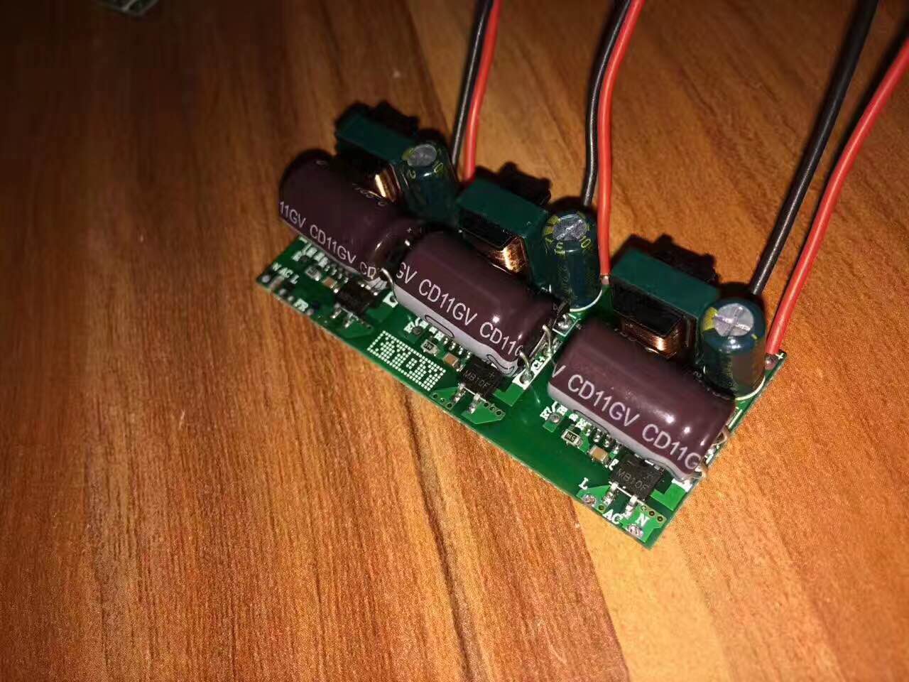 LED驅(qū)動(dòng)電源批發(fā)圖片/LED驅(qū)動(dòng)電源批發(fā)樣板圖 (2)