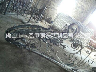 專業(yè)歐式鐵藝樓梯扶手欄桿廠家直銷圖片