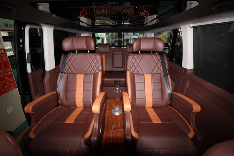 西安大眾凱路威豪華改裝圖片/西安大眾凱路威豪華改裝樣板圖 (4)