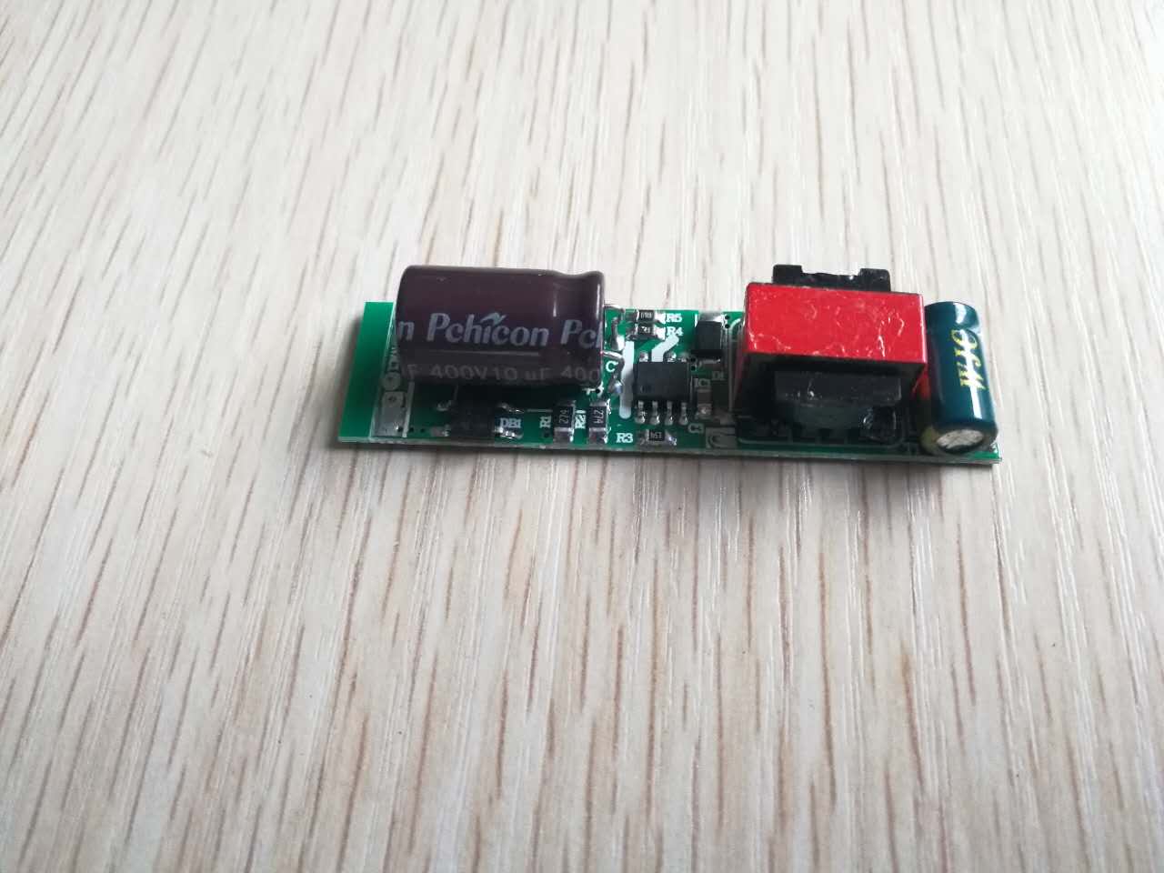 驅(qū)動(dòng)電源圖片/驅(qū)動(dòng)電源樣板圖 (1)