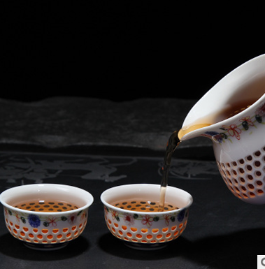 蜂巢春意自動茶具圖片