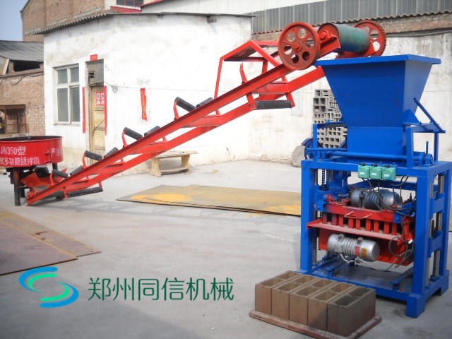 同信半自動(dòng)砌磚機(jī) 移動(dòng)式制磚機(jī) 免托板磚機(jī)小型免燒空*泥磚機(jī)