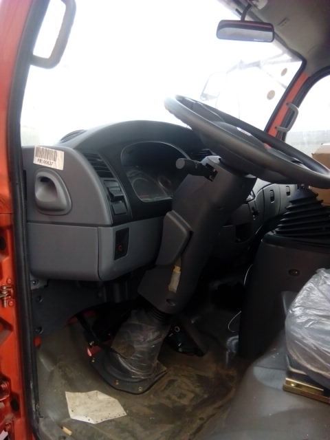 東風(fēng)凱普特駕駛室圖片/東風(fēng)凱普特駕駛室樣板圖 (2)