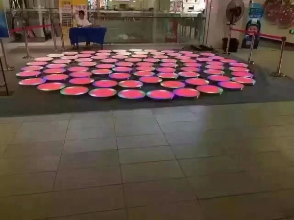 彩色跑租賃出售圖片