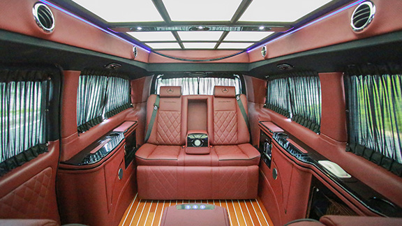 奔馳威霆紅懿版