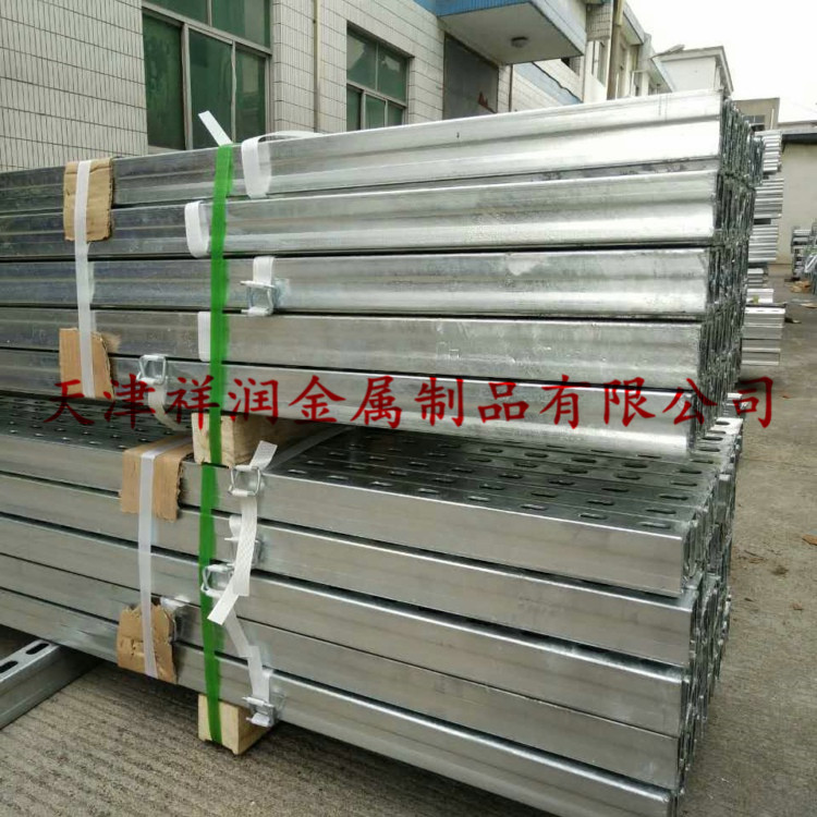 集中式光伏支架及配件圖片/集中式光伏支架及配件樣板圖 (1)