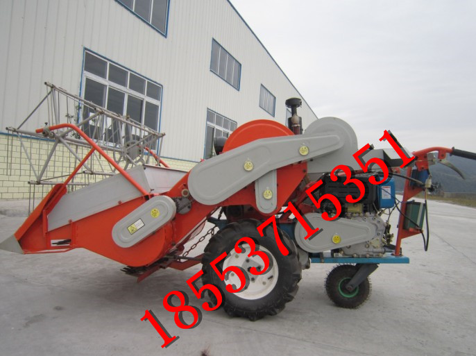 輪式水稻聯(lián)合收割機(jī)全喂入簡(jiǎn)易自走圖片/輪式水稻聯(lián)合收割機(jī)全喂入簡(jiǎn)易自走樣板圖 (2)