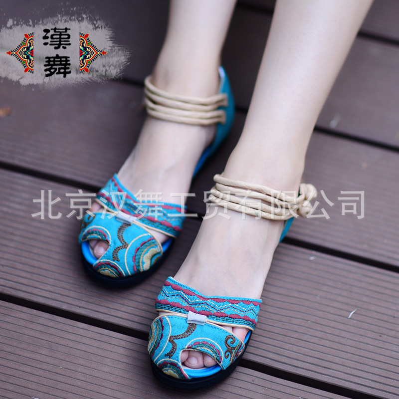 夏新款漢舞原創(chuàng)繡花布涼鞋圖片/夏新款漢舞原創(chuàng)繡花布涼鞋樣板圖 (1)