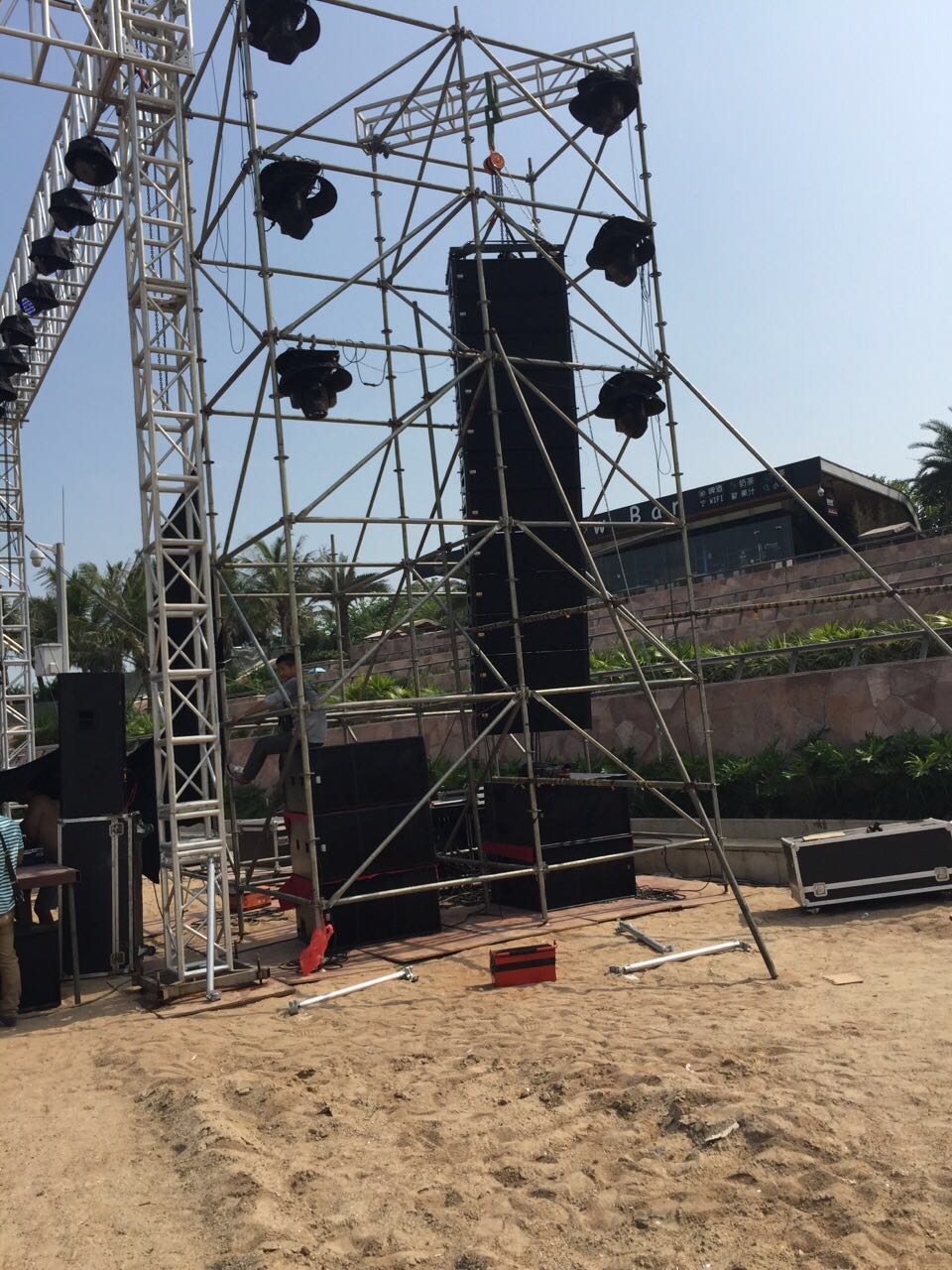 舞臺(tái)燈光音響圖片/舞臺(tái)燈光音響樣板圖 (4)