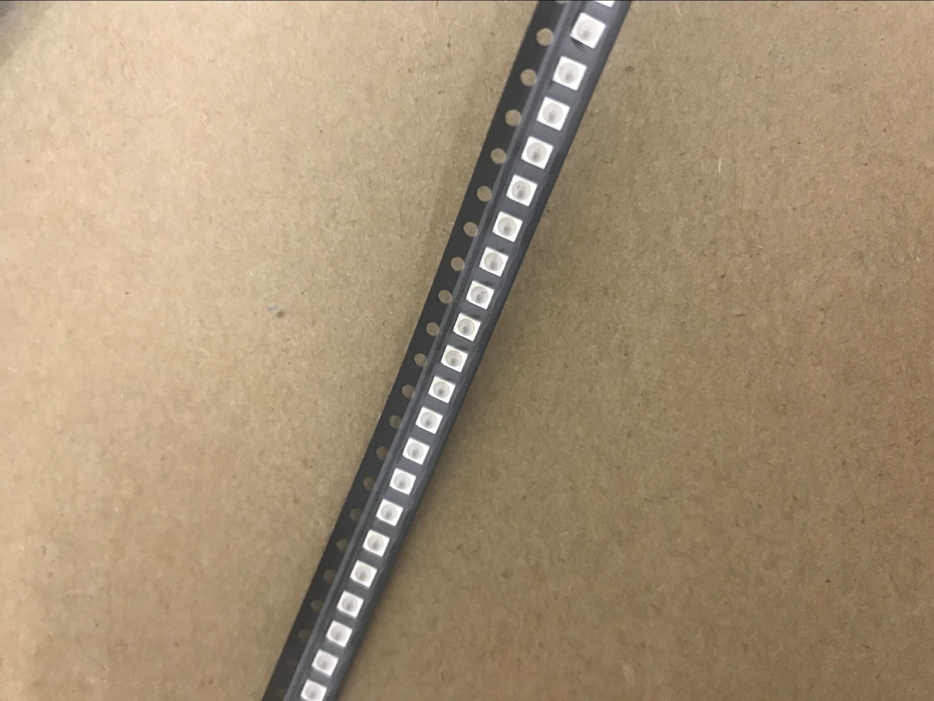 2427RGB-SK6812燈珠圖片