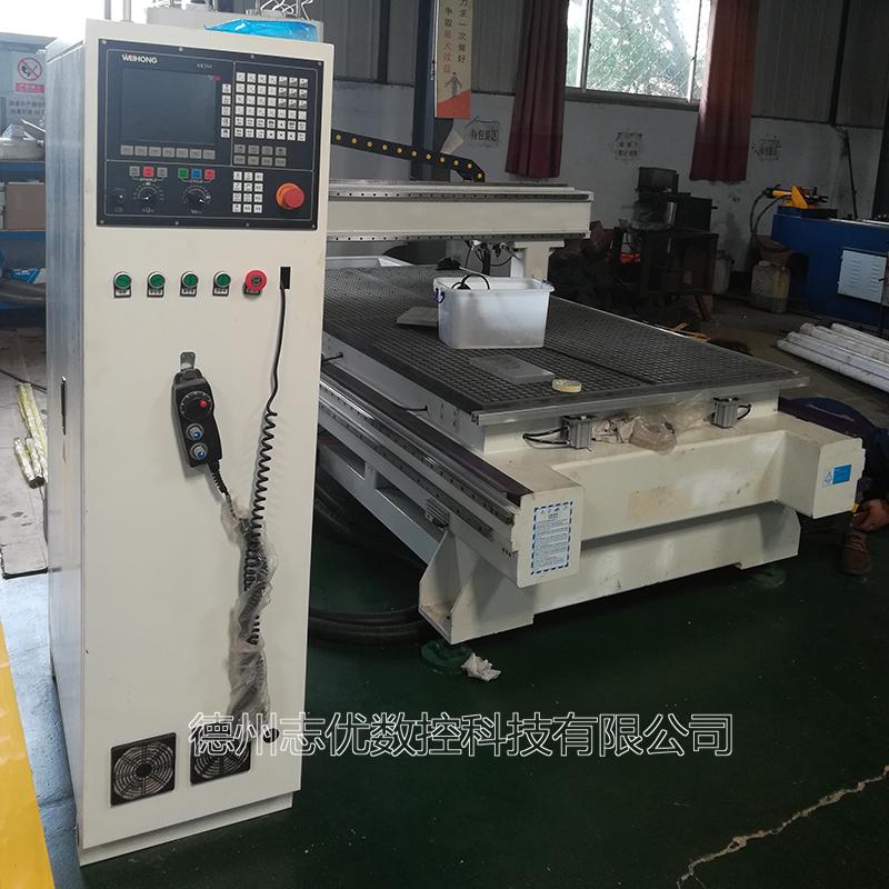 數(shù)控下料機(jī)木工機(jī)械廠數(shù)控開(kāi)料機(jī)圖片