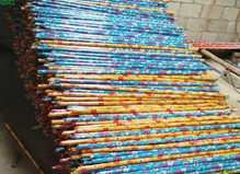 出售花色木桿拖把配件 廠家出售拖把掃 直銷(xiāo)把掃把配件