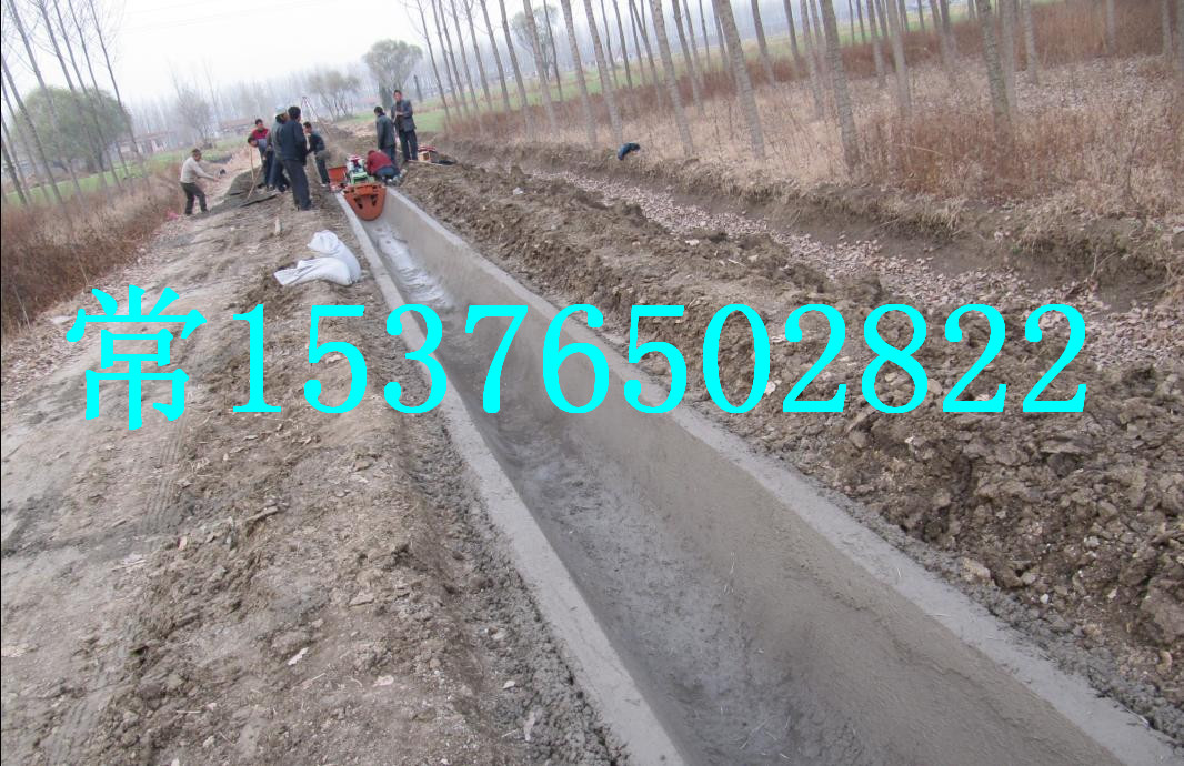 渠道襯砌機(jī)廠家專業(yè)生產(chǎn)圖片