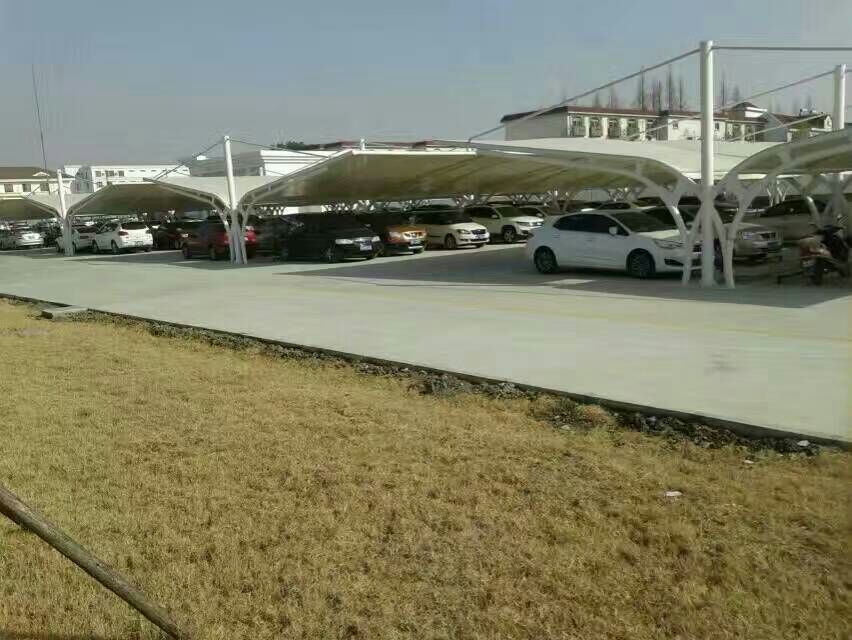 膜結(jié)構(gòu)車棚安裝圖片/膜結(jié)構(gòu)車棚安裝樣板圖 (2)