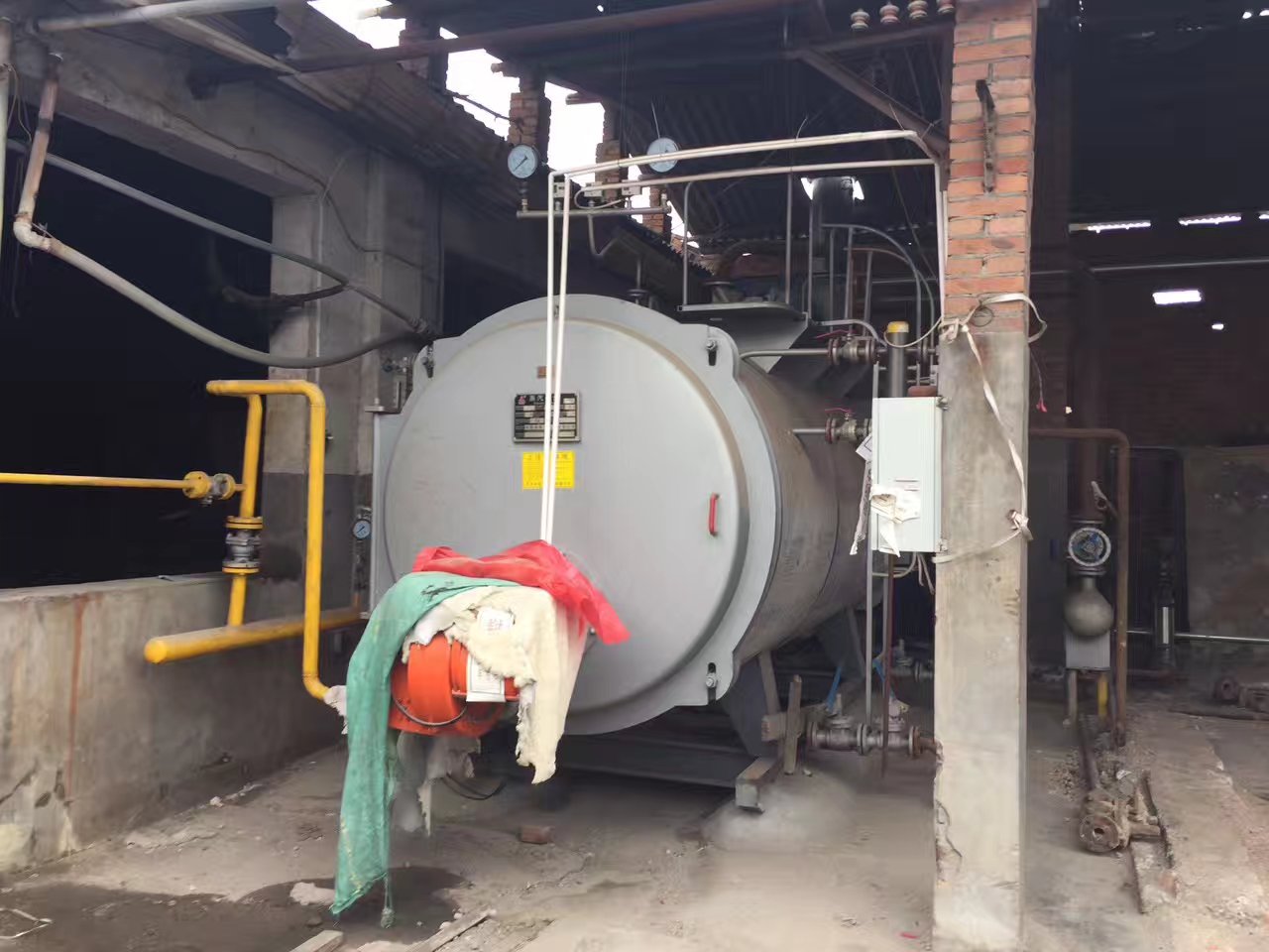 云南燃油氣蒸汽鍋爐新安裝的鍋爐安全細(xì)節(jié)