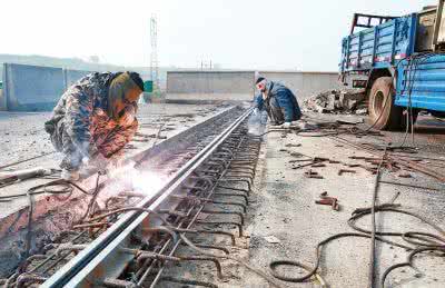 建筑特種操作證人保局等級技工安監(jiān)局電工年審咨詢深圳怎么報名-特種操作證