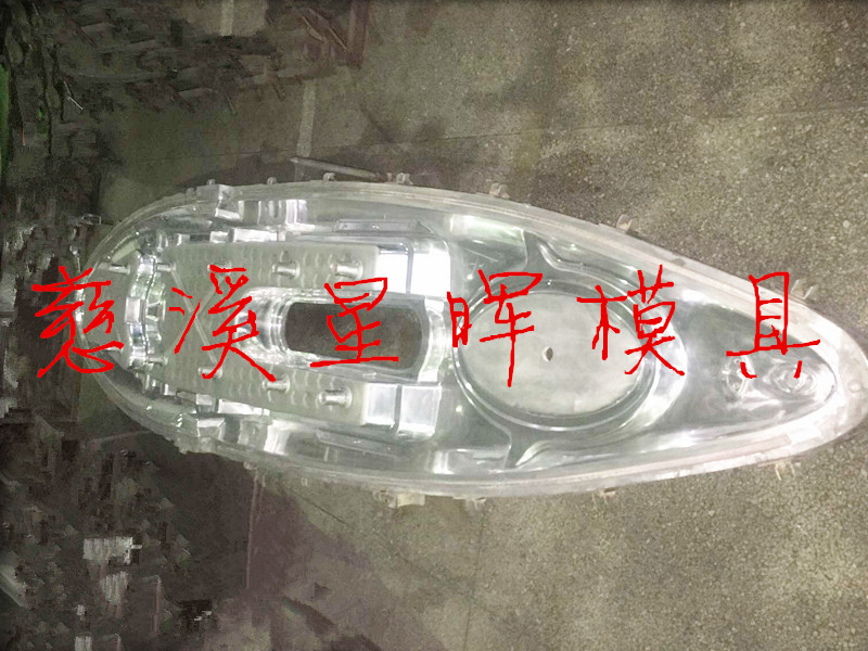 滾塑模具圖片/滾塑模具樣板圖 (3)