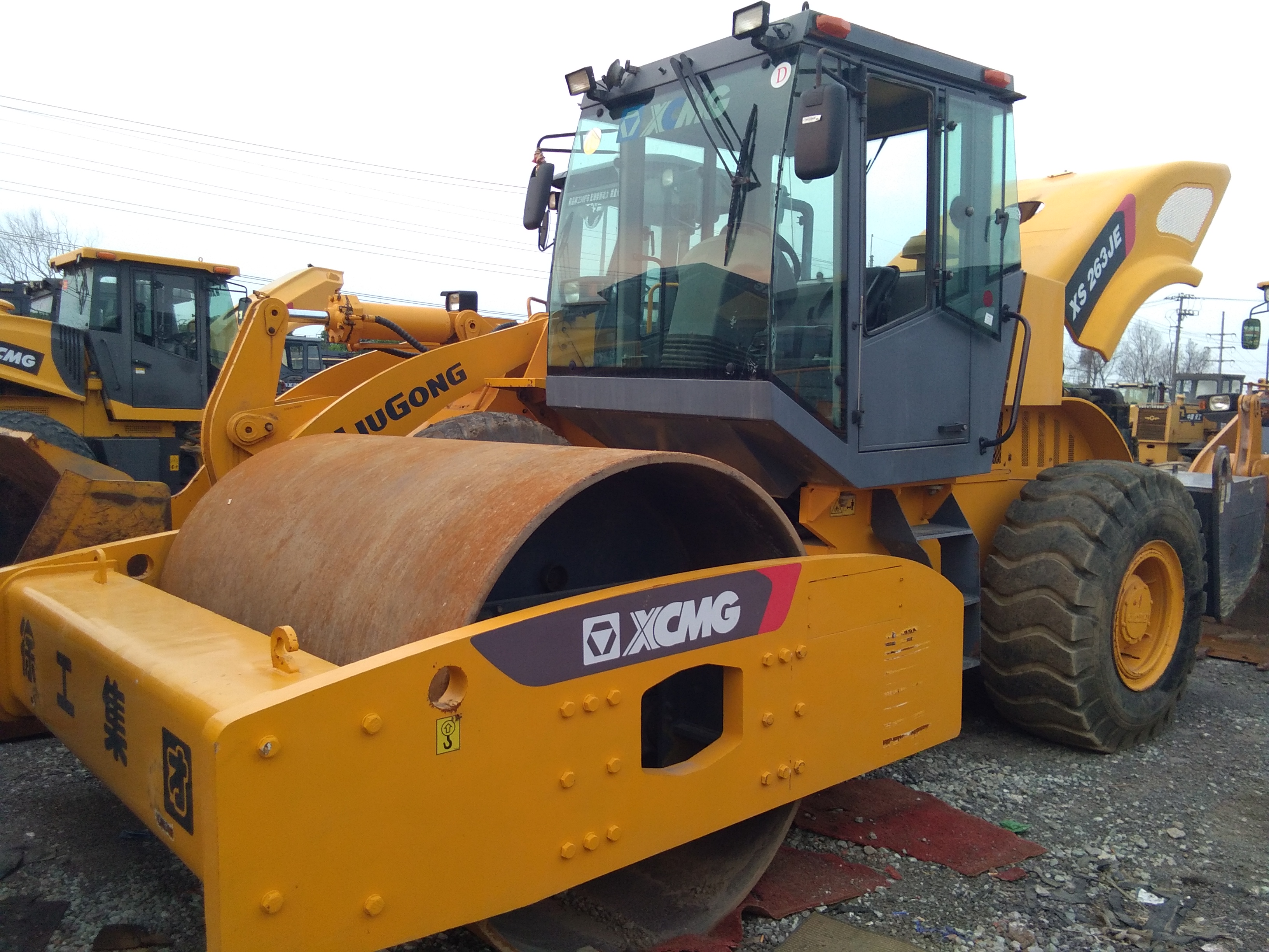 原裝二手徐工26噸壓路機(jī) 手續(xù)齊全 *車況（質(zhì)保一年，包送貨）