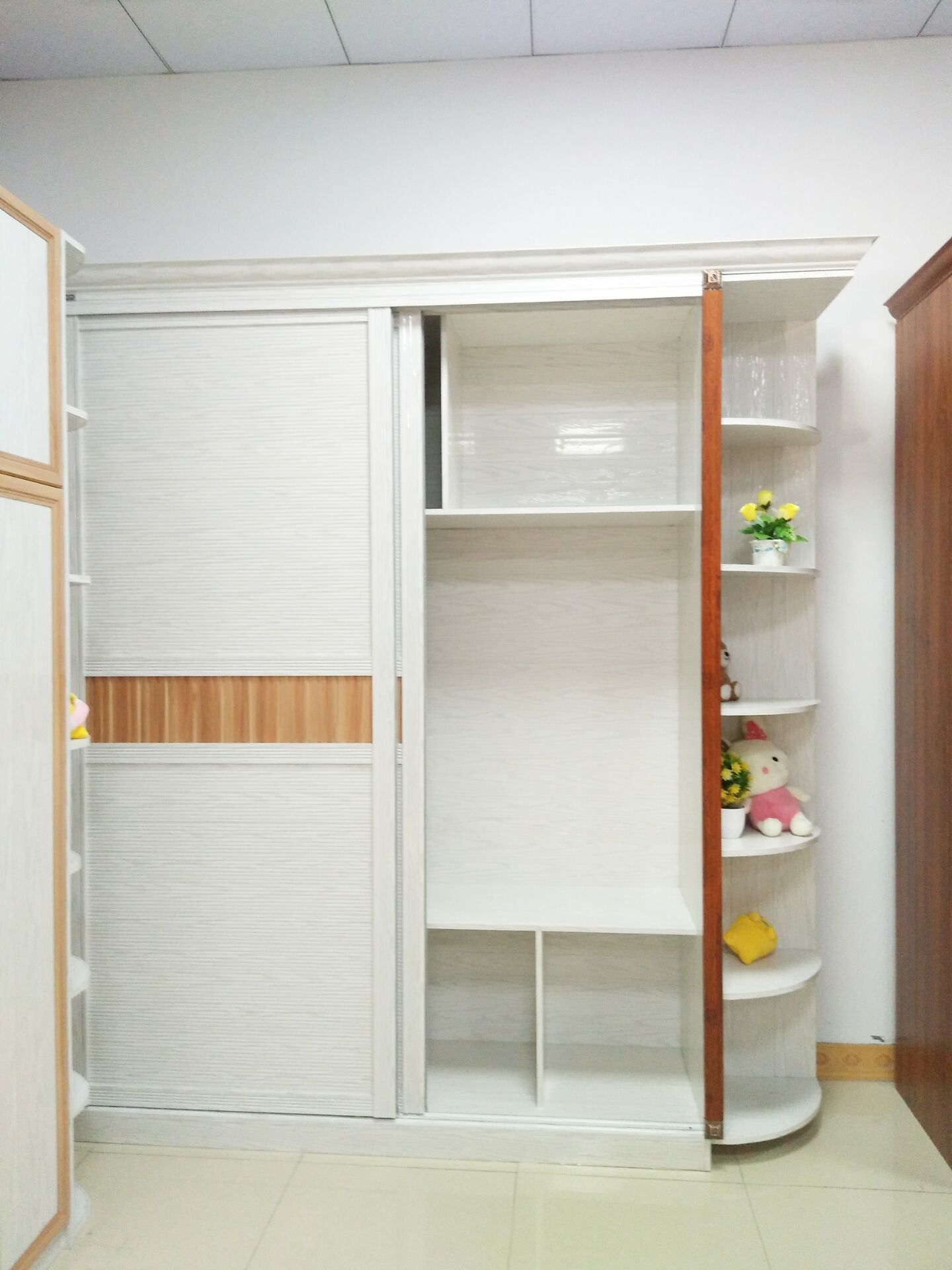 廣東歐諾萊全鋁家具廠家定制圖片/廣東歐諾萊全鋁家具廠家定制樣板圖 (1)