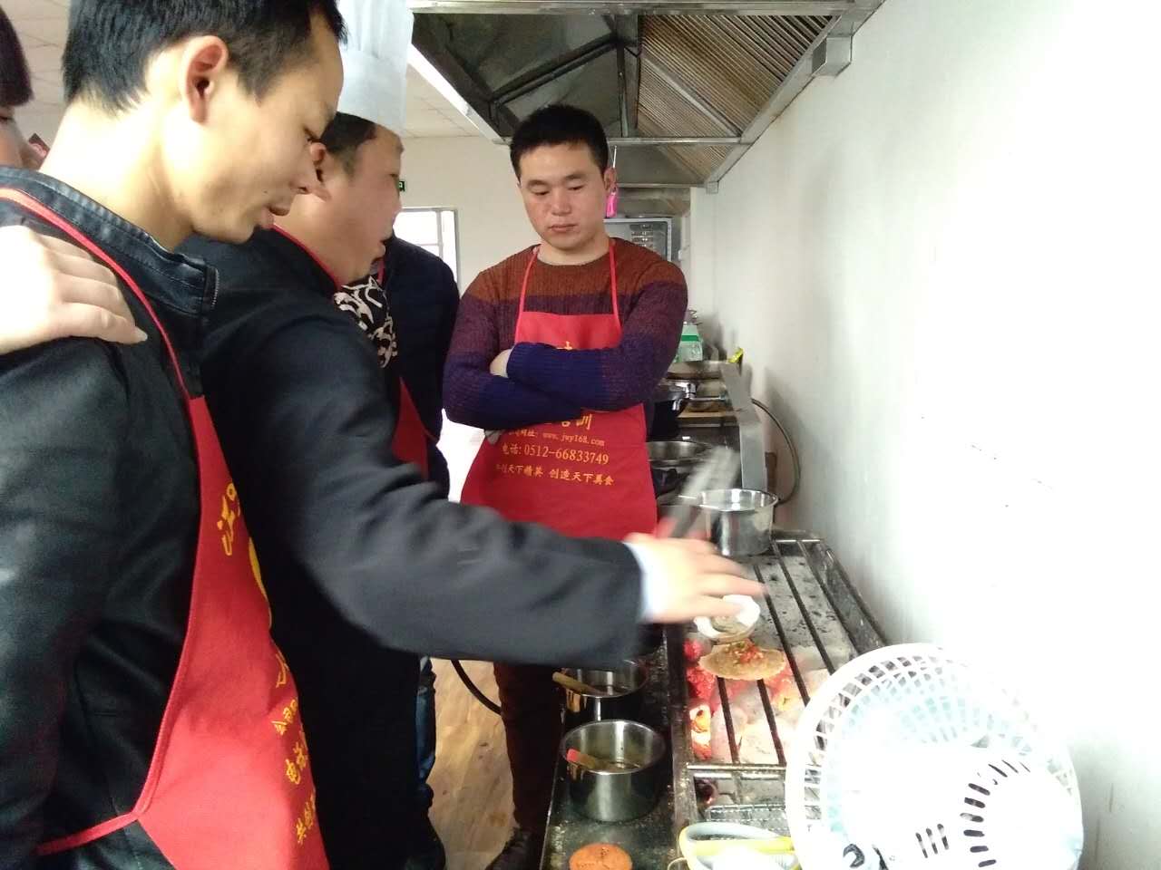 燒烤培訓(xùn)去哪里學(xué)習(xí)？蘇州江味小吃