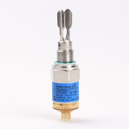 E+H液體音叉開關(guān)圖片