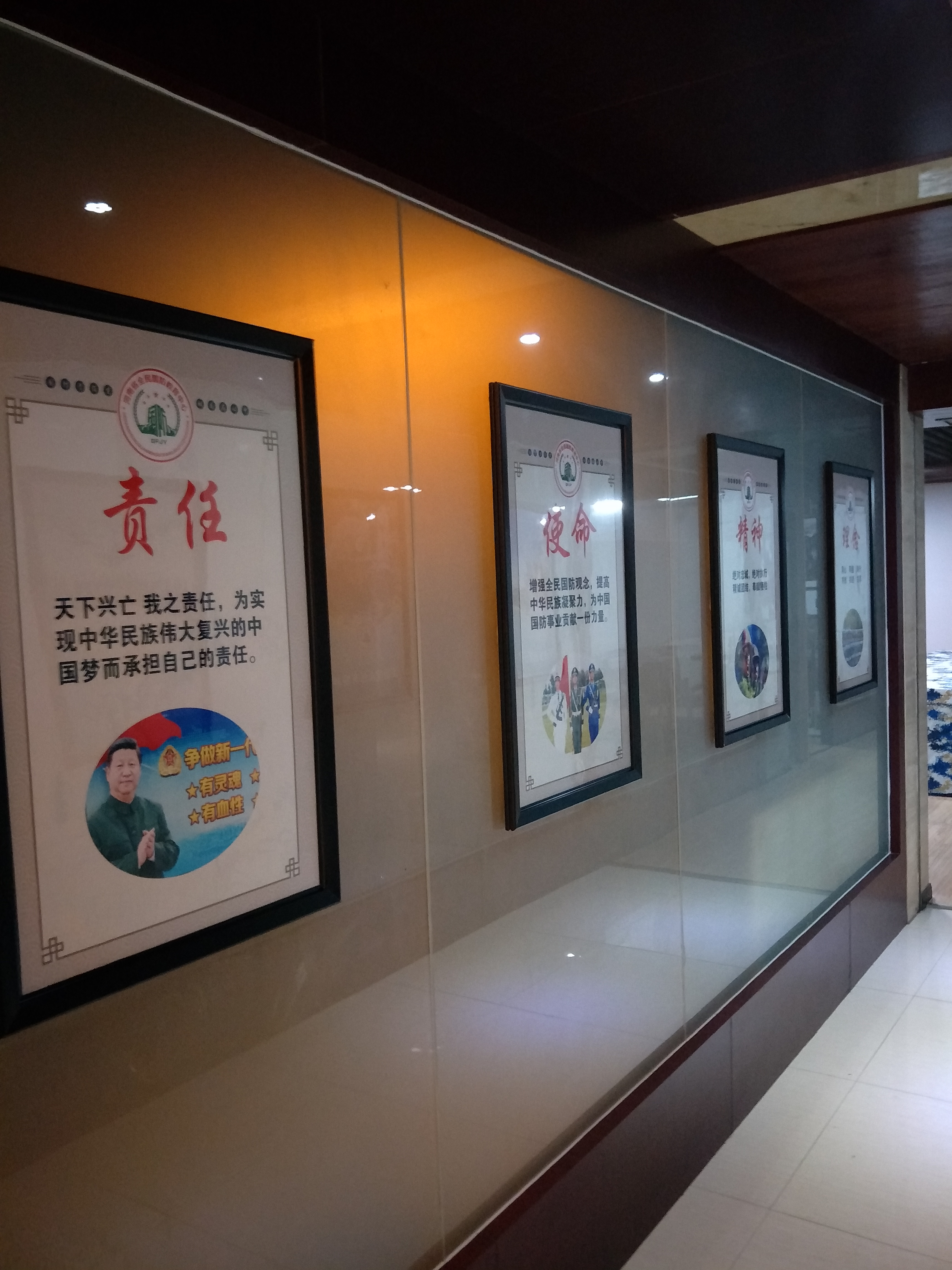 郑州市郑州专业做展板的公司地址电话厂家郑州铝合金框展板定做 郑州哪家做展板质量好价格低 郑州亚克力展板的公司 郑州专业做展板的公司地址电话