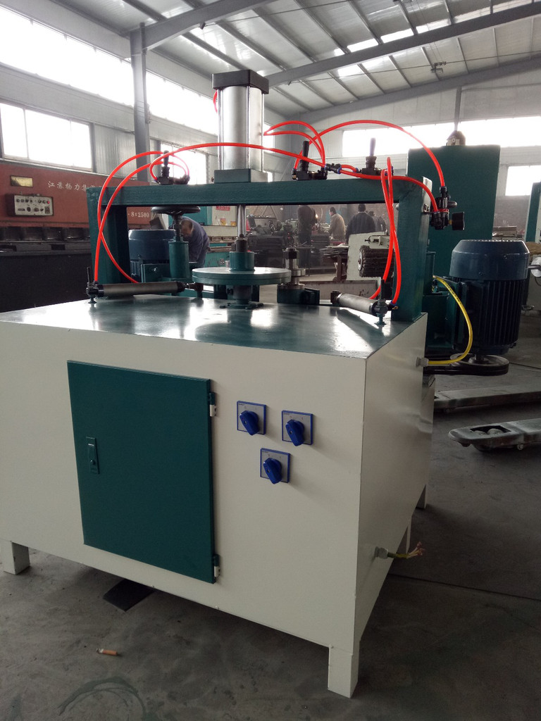 萬邦椅面仿形銑機圖片/萬邦椅面仿形銑機樣板圖 (2)