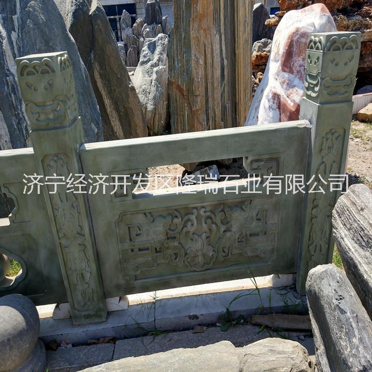 石欄桿 花崗巖石欄桿 漢白玉石欄板 石雕升旗臺 大理石護欄 河道欄桿 石頭防護欄量大優(yōu)惠 花崗巖石欄桿漢白玉石欄板