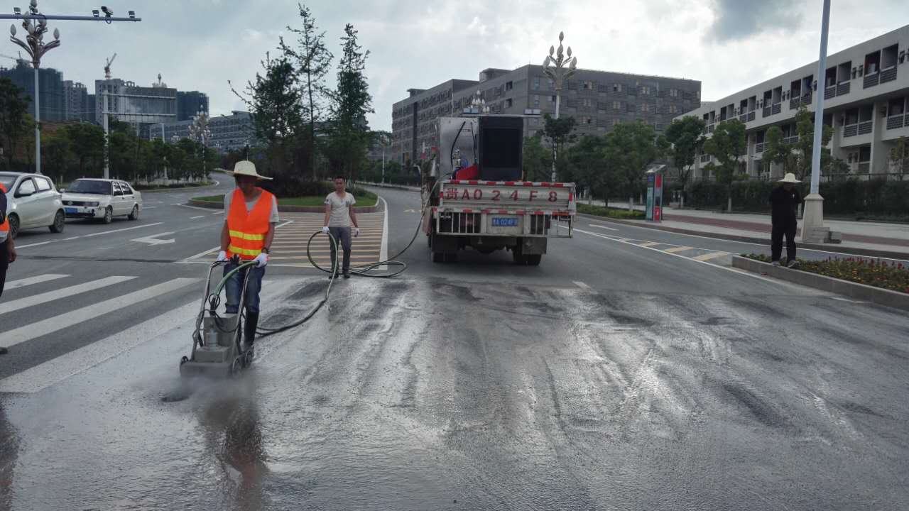 普定道路高压水除线价格图片