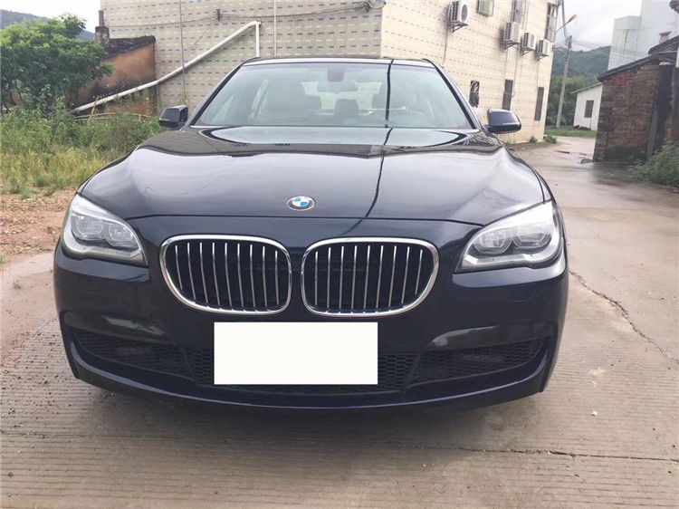 純14年寶馬750M版圖片