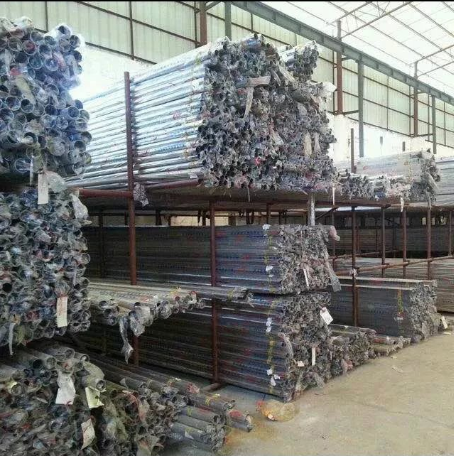 哈爾濱現(xiàn)貨供應(yīng)不銹鋼玫瑰金管，不銹鋼裝飾管