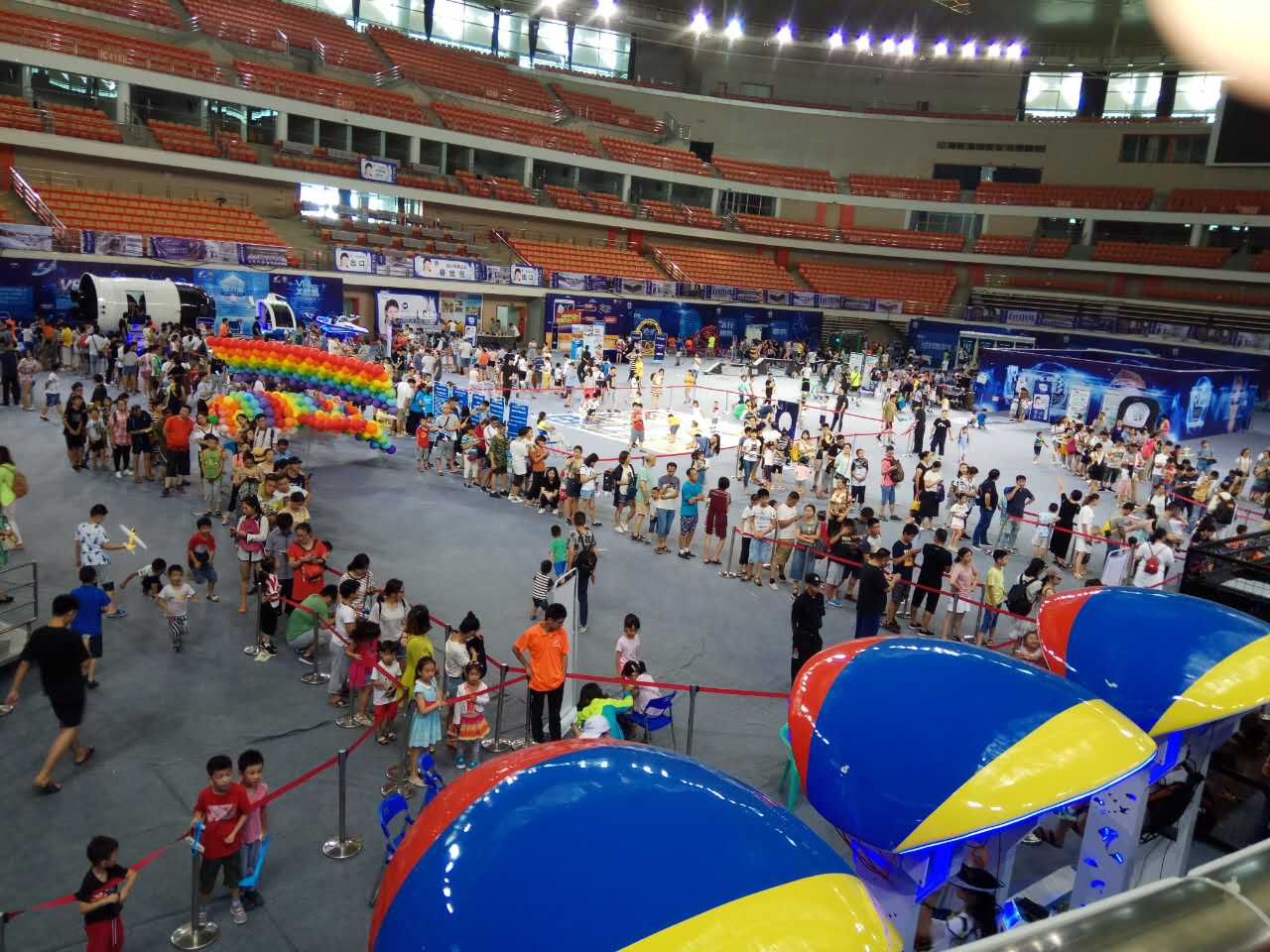 《40多款VR設(shè)備出租》圖片/《40多款VR設(shè)備出租》樣板圖 (4)