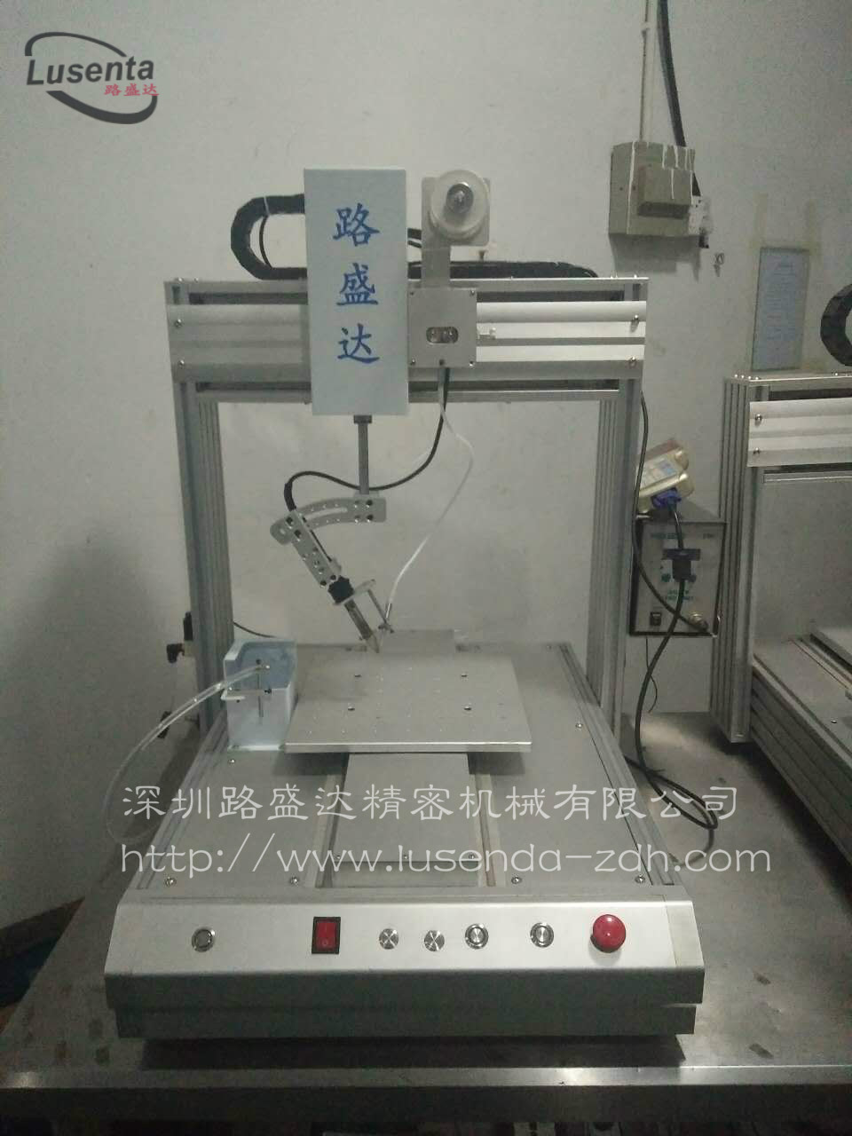 自動(dòng)焊錫機(jī)圖片/自動(dòng)焊錫機(jī)樣板圖 (2)