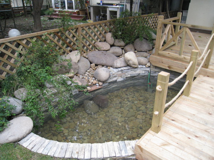 假山魚池圖片/假山魚池樣板圖 (1)