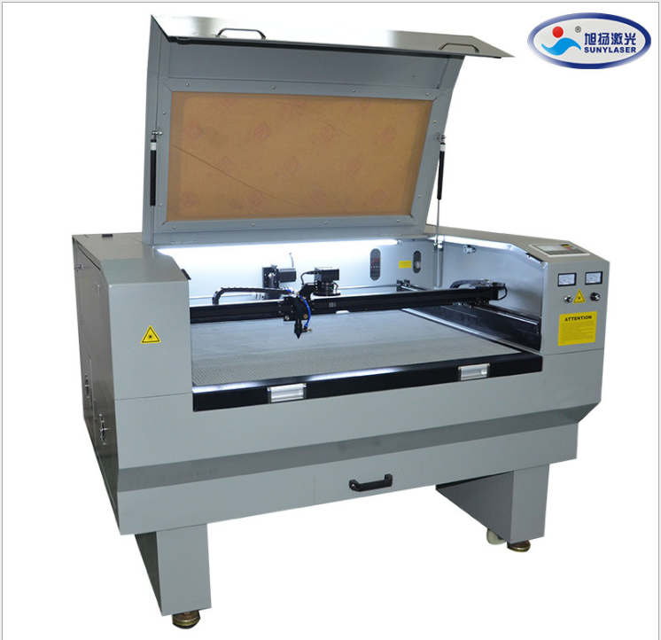 ccd攝像定位激光切割機(jī) - pvc板激光雕刻切割機(jī)廠家