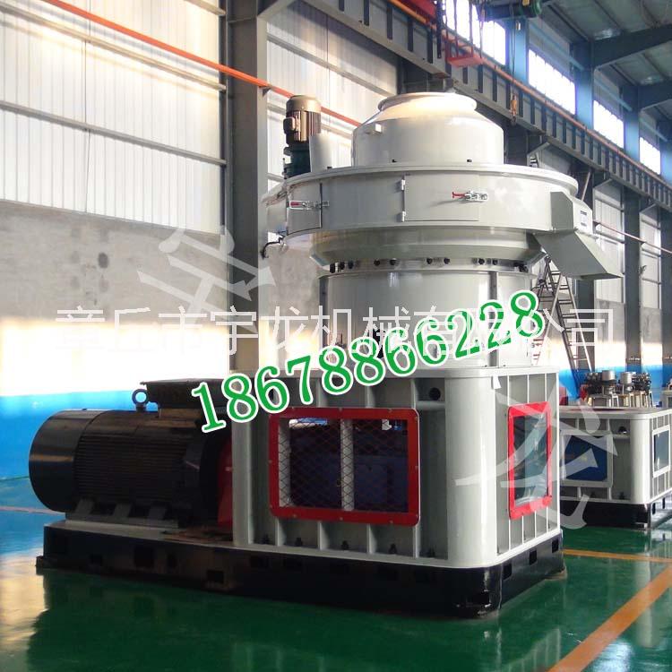 秸稈顆粒機(jī)|生物質(zhì)燃料顆粒機(jī)圖片