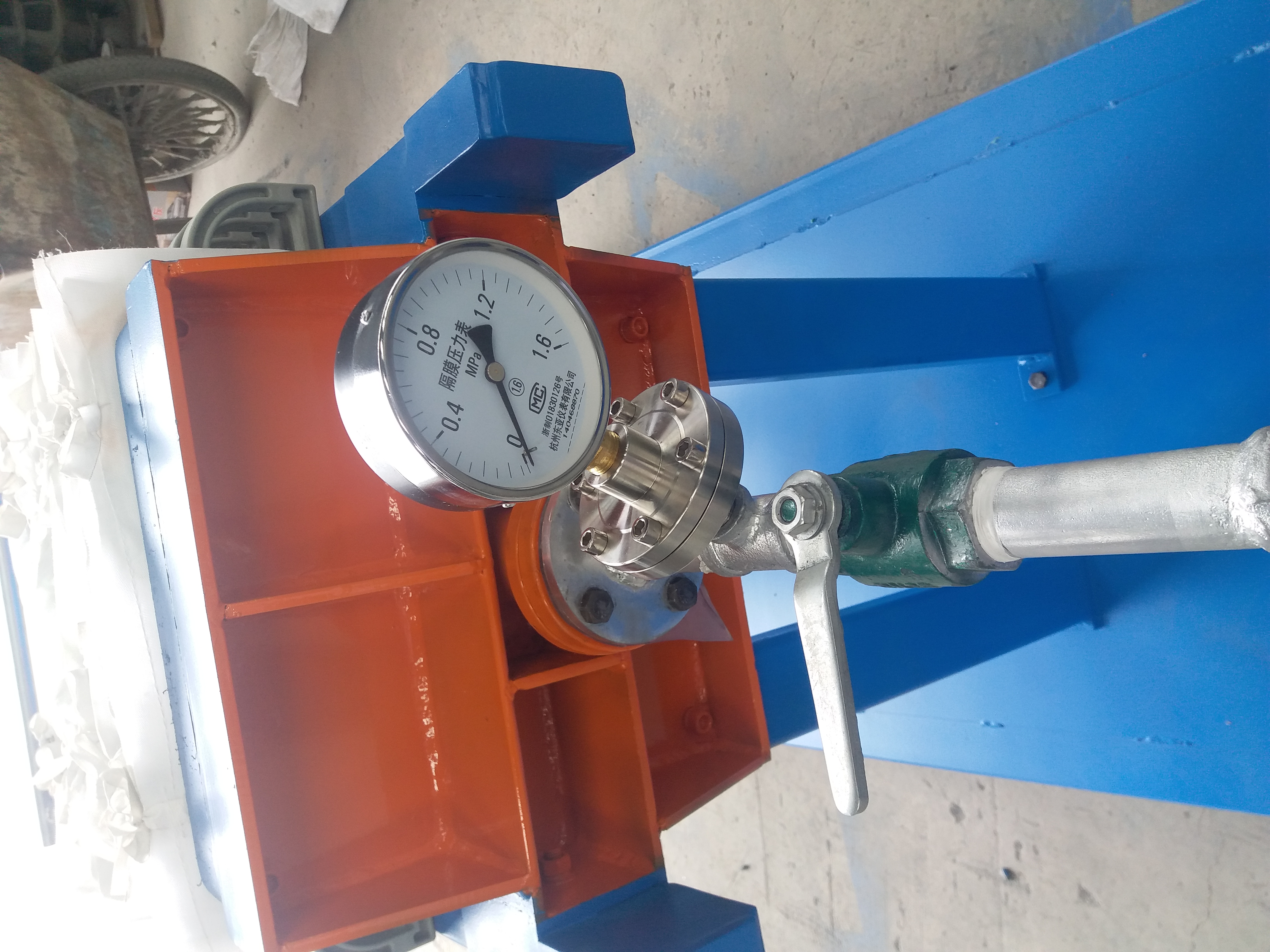 移動(dòng)試驗(yàn)機(jī)管道隔膜壓力表圖片/移動(dòng)試驗(yàn)機(jī)管道隔膜壓力表樣板圖 (3)