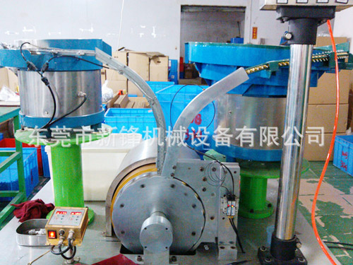 乳液泵組裝機多少錢