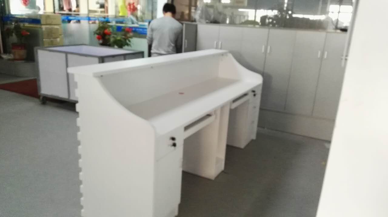 福建前臺(tái)辦公桌圖片/福建前臺(tái)辦公桌樣板圖 (2)