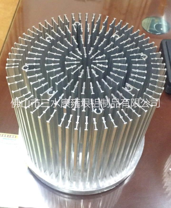 佛山工矿灯锻压散热器直销 供应150W100W大功率工矿灯锻压散 工矿灯锻压散热器供应图片