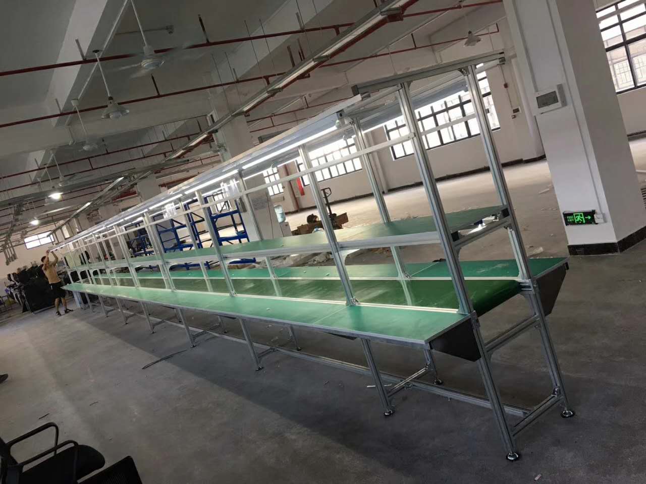 車間流水線裝配生產(chǎn)線自動化傳送帶圖片/車間流水線裝配生產(chǎn)線自動化傳送帶樣板圖 (3)